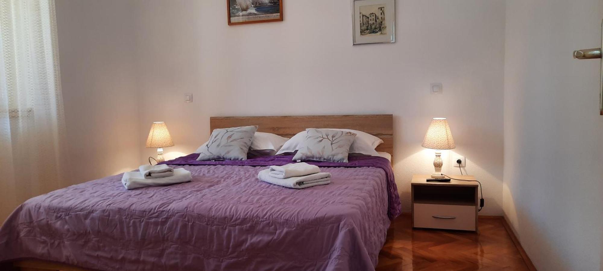 Apartments Villa Beba Komiža Esterno foto